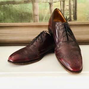 Johnston & Murphy USA Deep Burgundy Leather Wingtip Mens Shoes 9.5 D Wide